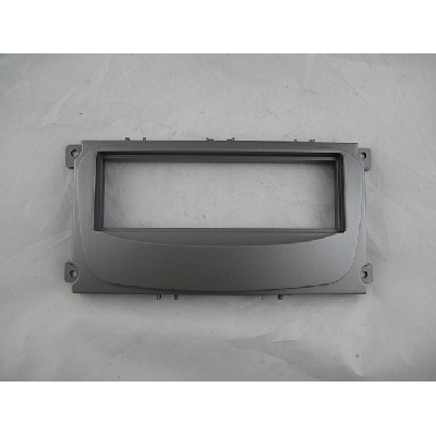 YE-FR 008 07 FORD MONDEO, C MAX, SILVER