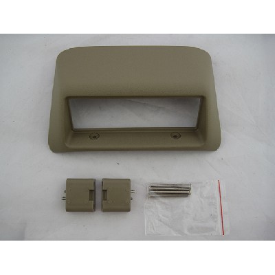 YE-MI 022 MITSUBISHI LANCER, YELLOW Mitsubishi Lancer lower center control accessory, beige