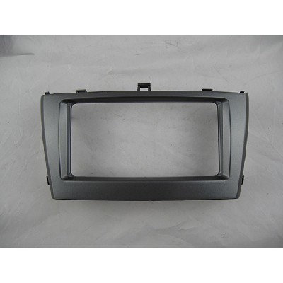 YE-TO 061 2012 TOYOTA AVENSIS