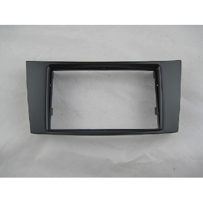 YE-BE 001 01-09 BENZ E Class Mercedes Benz E-Series, W211
