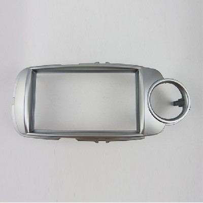 YE-TO 067 TOYOTA YARIS VITZ UNIVERSAL 2012